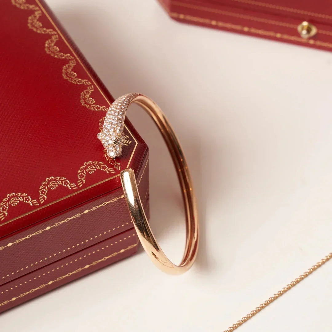 [OAKJURI Jewelry] PANTHERE HALF DIAMOND OPEN BRACELET