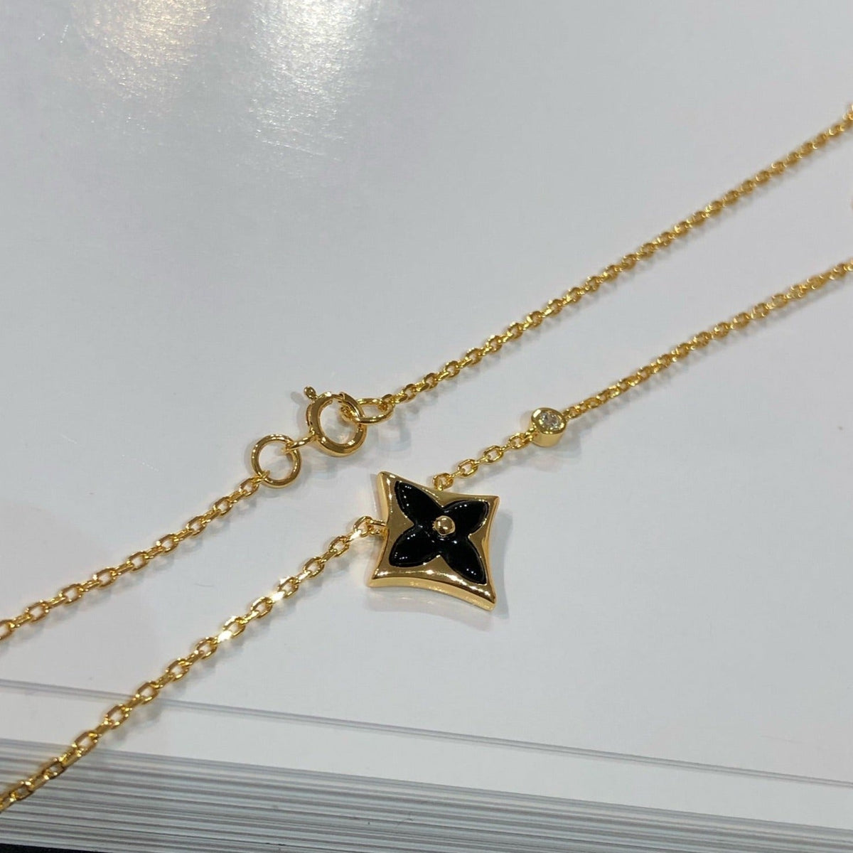 [OAKJURI Jewelry]STAR BLACK MOP NECKLACE