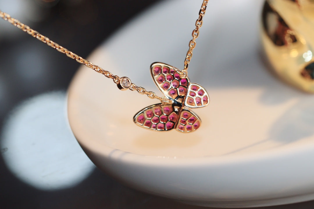 [OAKJURI Jewelry]BUTTERFLY RED DIAMOND ROSE GOLD NECKLACE