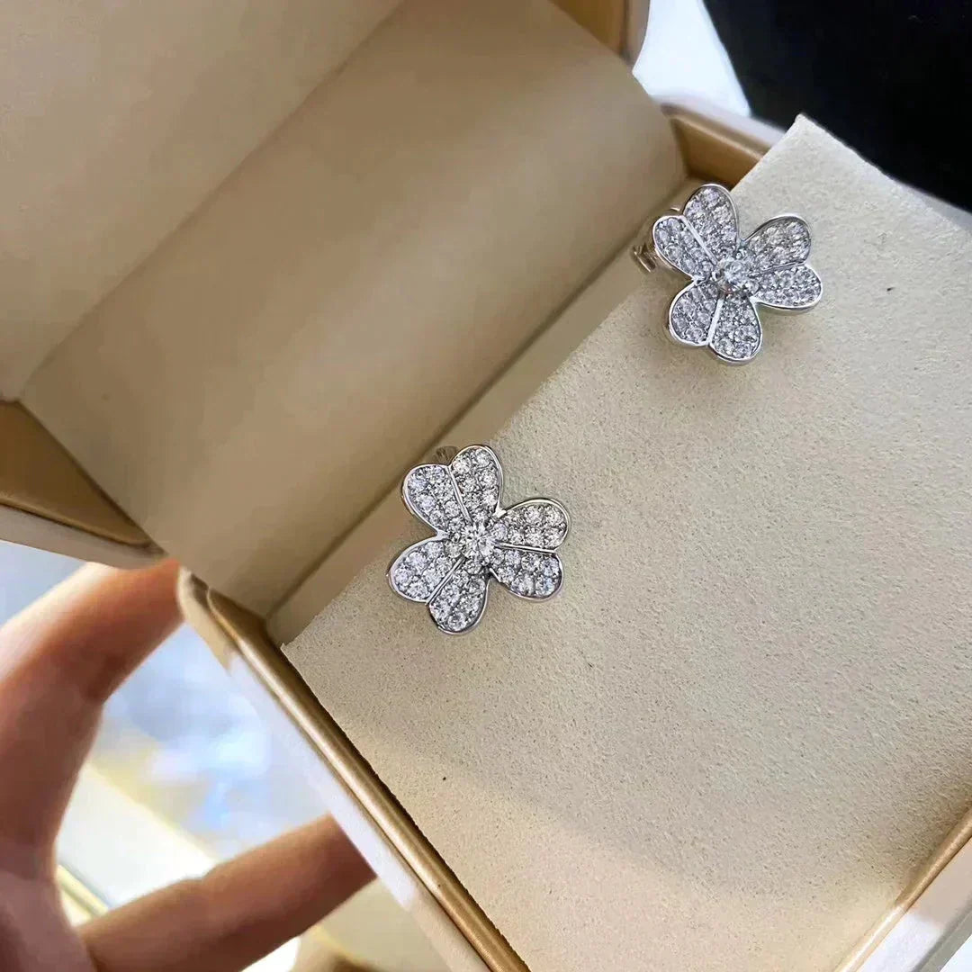 [OAKJURI Jewelry]CLOVER COMOS DIAMOND EARRINGS SILVER