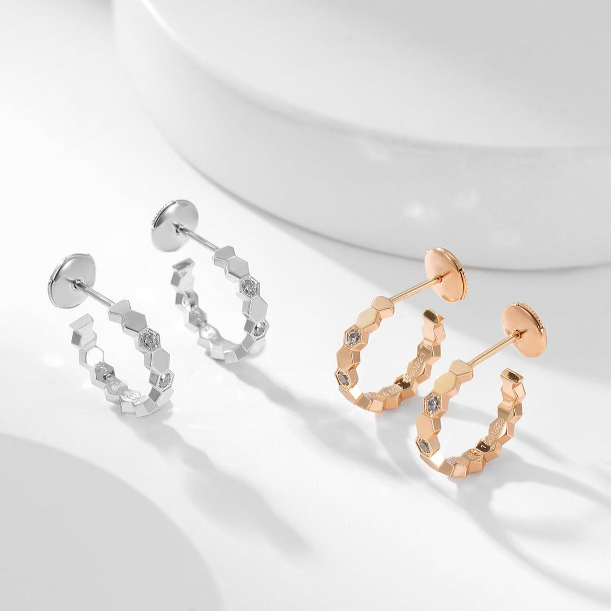 [OAKJURI Jewelry]BEE LOVE DIAMOND HOOP EARRINGS