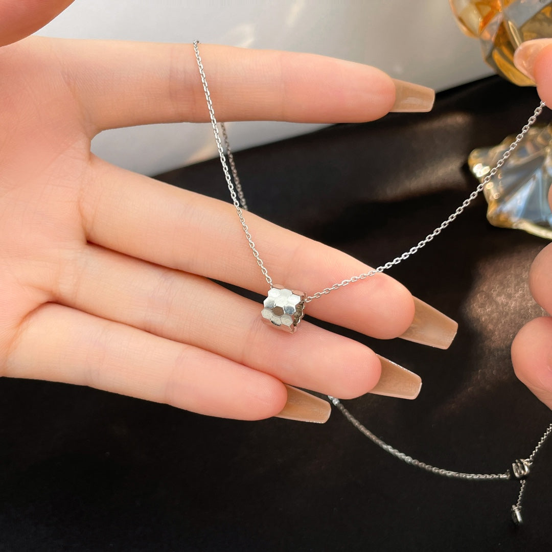[OAKJURI Jewelry]BEE MINI NECKLACE