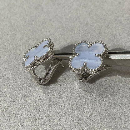 [OAKJURI Jewelry]CLOVER CHALCEDONY SILVER STUD EARRINGS