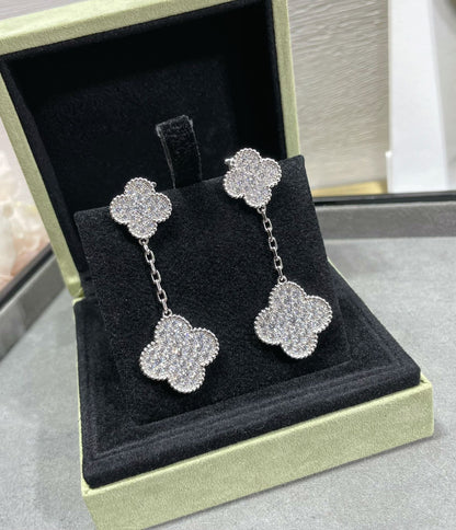 [OAKJURI Jewelry]CLOVER 2 MOTIFS DIAMOND PAVED SILVER EARRINGS