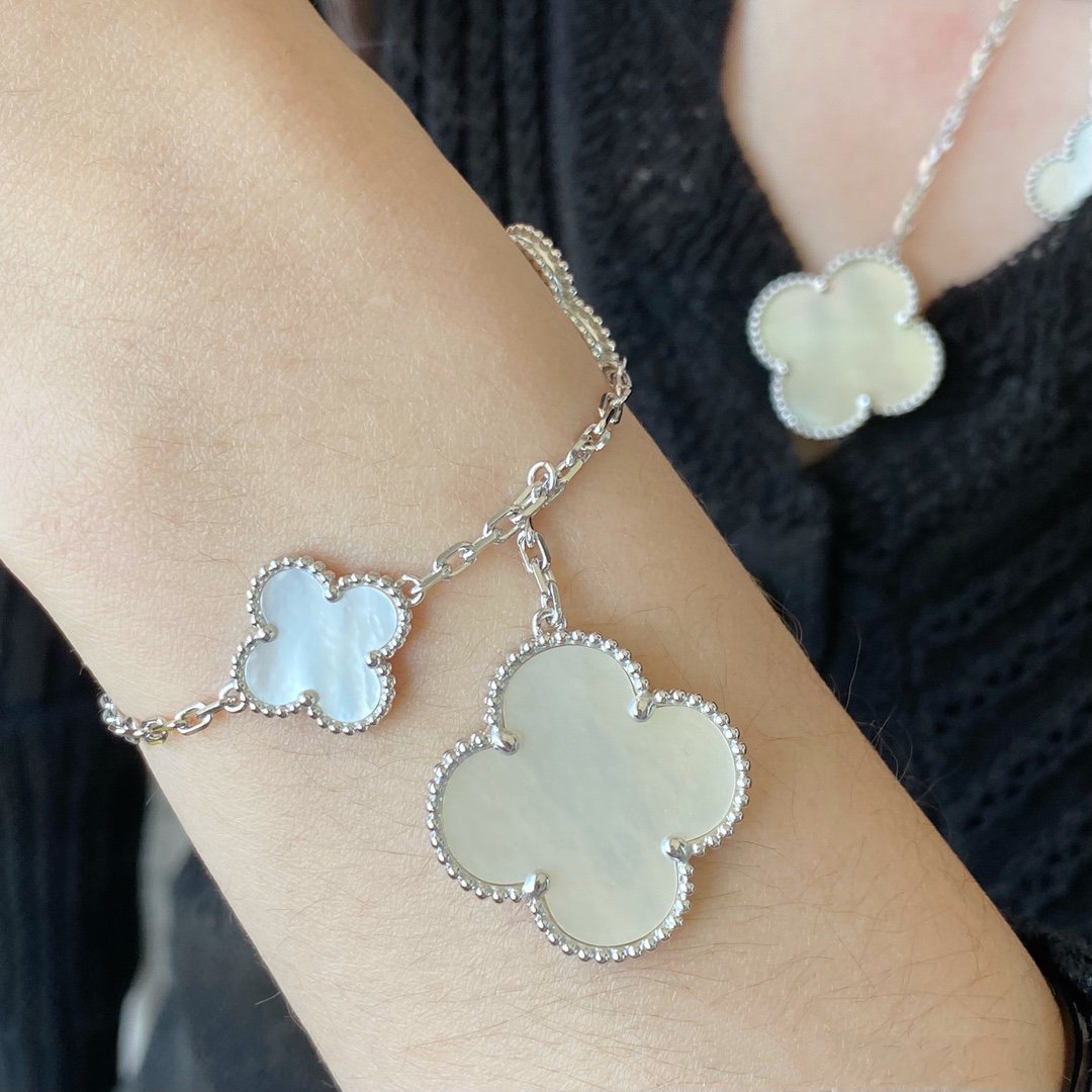 [OAKJURI Jewelry]CLOVER 5 MOTIF WHITE MOP SILVER BRACELET