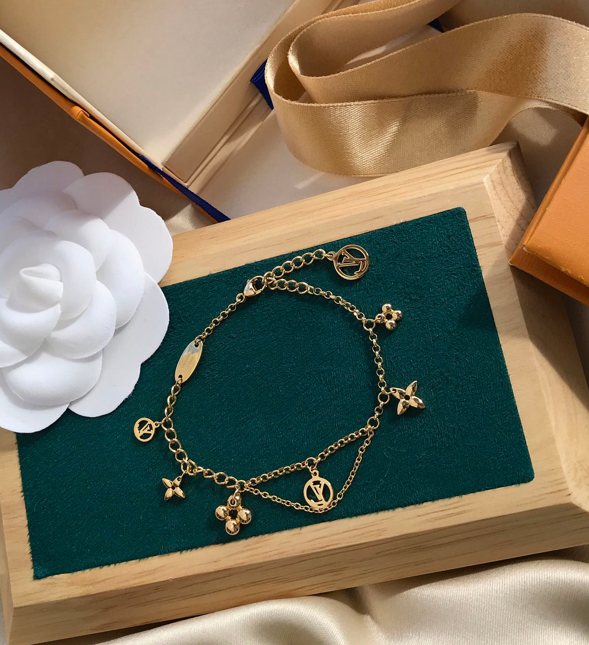 [OAKJURI Jewelry]BLOOMING PINK GOLD MOP BRACELET