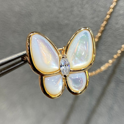 [OAKJURI Jewelry]BUTTERFLY MOP DIAMOND NECKLACE