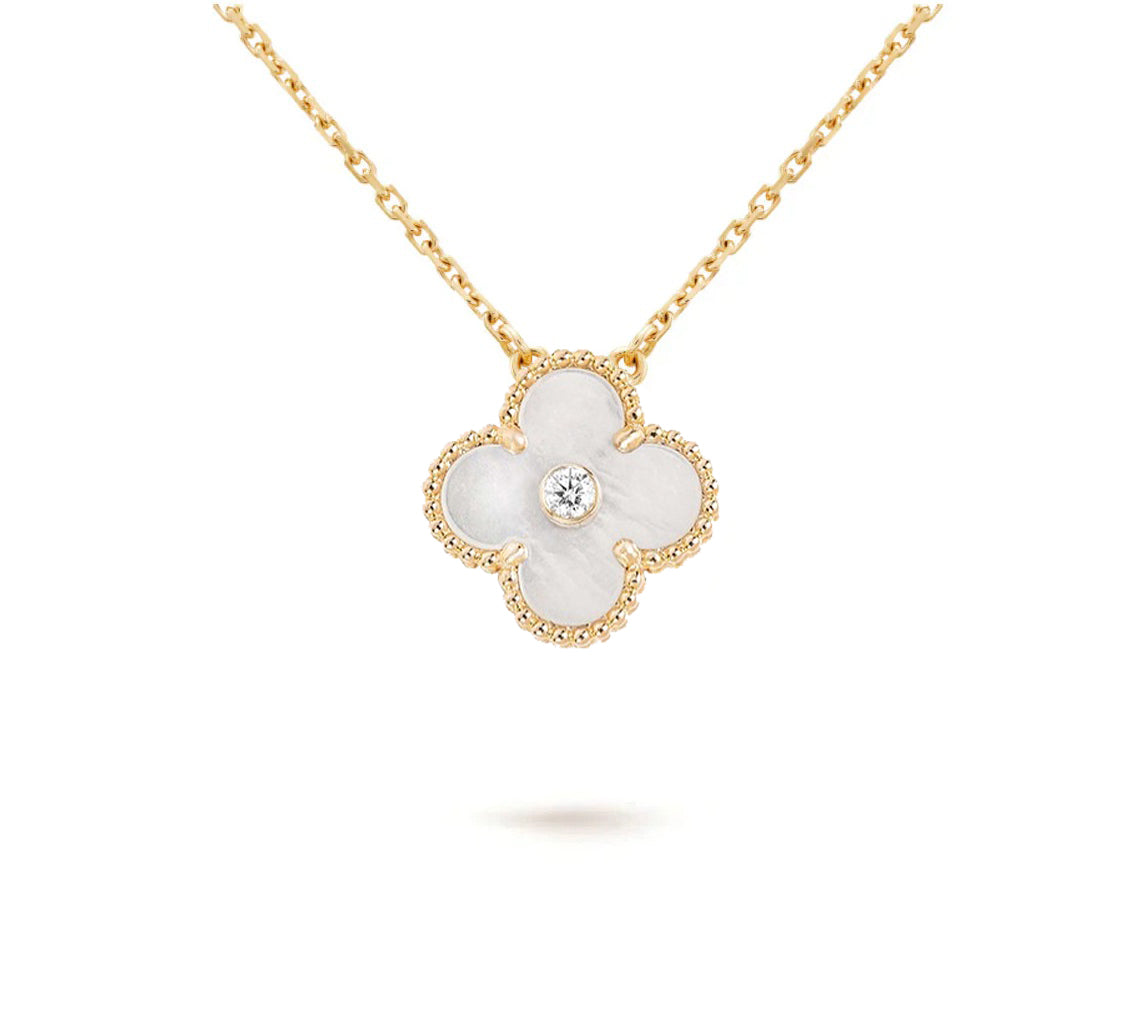 [OAKJURI Jewelry]CLOVER 15MM CHRISTMAS LIMITED EDITION SINGLE FLOWER NECKLACE