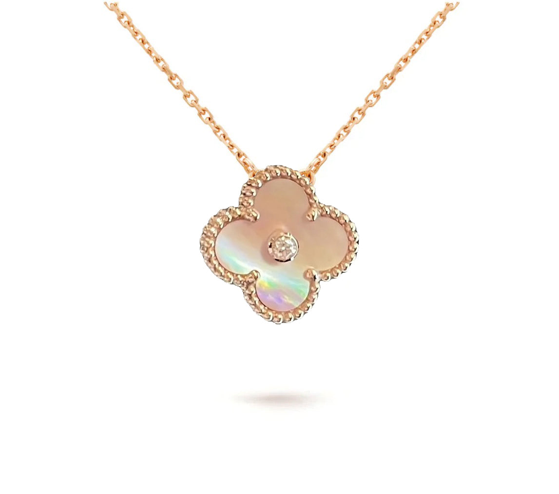 [OAKJURI Jewelry]CLOVER 15MM CHRISTMAS LIMITED EDITION SINGLE FLOWER NECKLACE