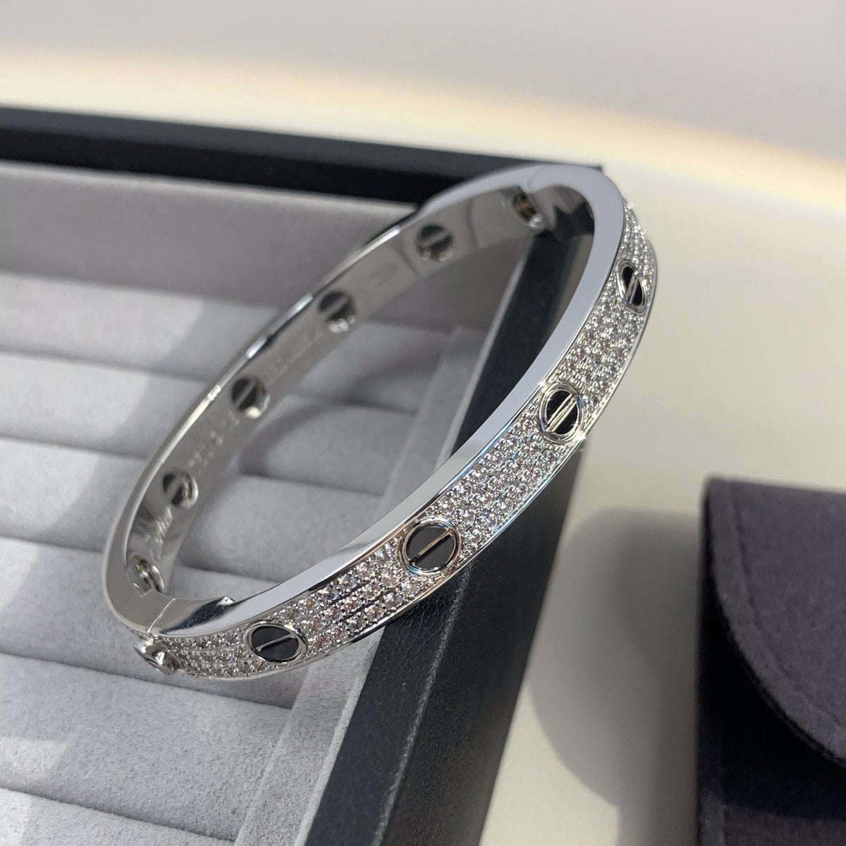[OAKJURI Jewelry] LOVE BRACELET 6.1MM DIAMOND-PAVED CERAMIC