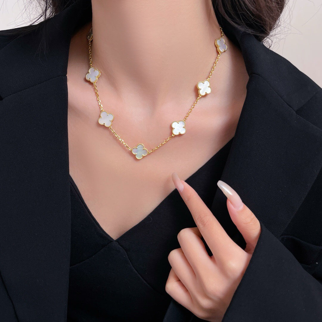 [OAKJURI Jewelry]CLOVER 10 MOTIFS WHITE MOTHER OF PEARL NECKLACE