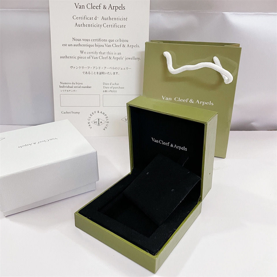 [OAKJURI Jewelry] VA CLOVER BOX GIFT BAG