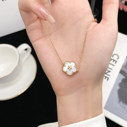 [OAKJURI Jewelry]LUCKY WHITE MOP PLUM BLOSSOM  BRACELET