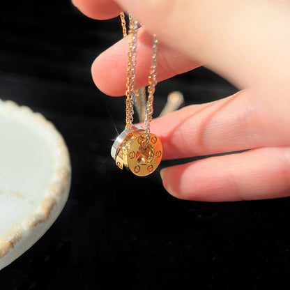 [OAKJURI Jewelry] LOVE 6 DIAMOND PENDANT NECKLACE
