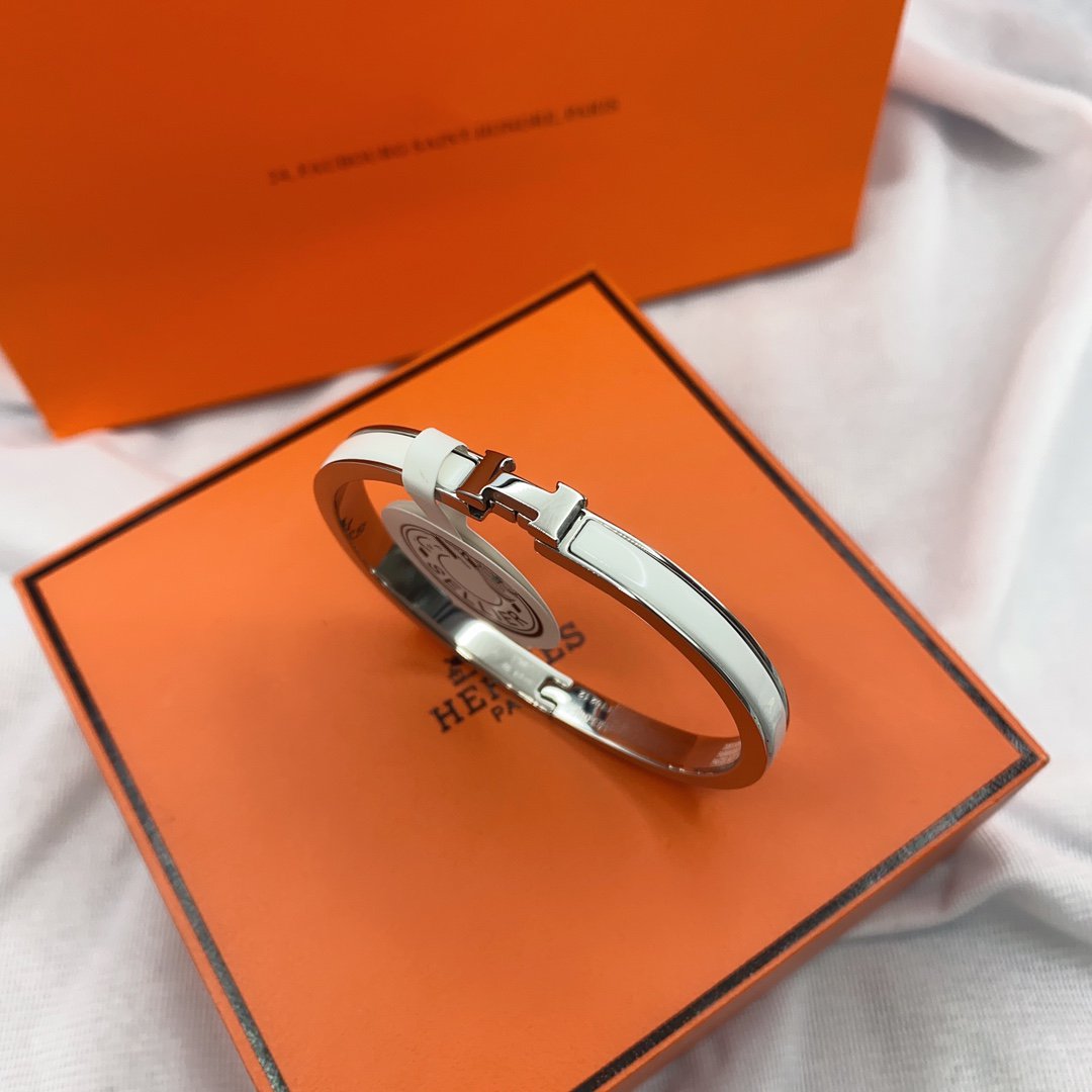 [OAKJURI Jewelry]CLASSIC HM CLIC WHITE 8MM ENAMEL BRACELET