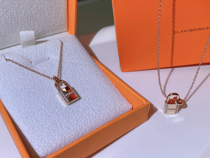 [OAKJURI Jewelry]HM ADVANCED NICHE LOCK HEAD NECKLACE DIAMONDS